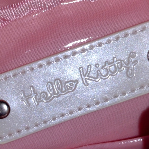 Hello Kitty by Sanrio 💕 Large Clutch Vanity NWT - Picture 7 of 13